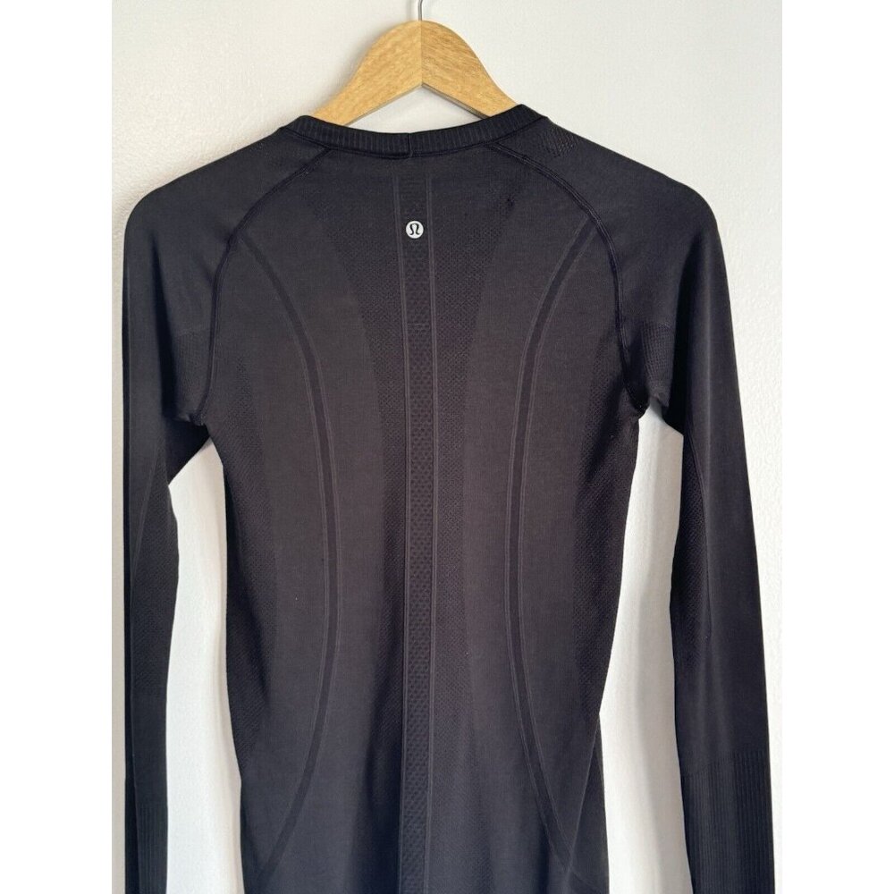 Lululemon Swiftly Tech Long Sleeve Crew Top Womens Size 6 Black Running Workout - Picture 5 of 8